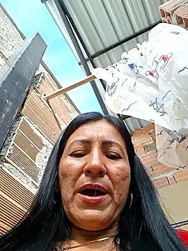 maturexxxnaughty online show from October 31, 2025, 1:34 pm