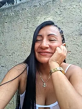 maturexxxnaughty online show from November 3, 2025, 12:17 pm