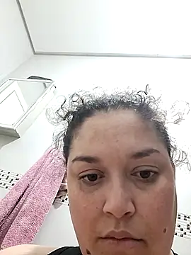 valkiriabbw online show from November 19, 2025, 1:38 am