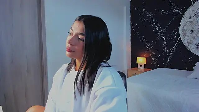 ShaniaDaniels online show from October 14, 2025, 9:04 pm