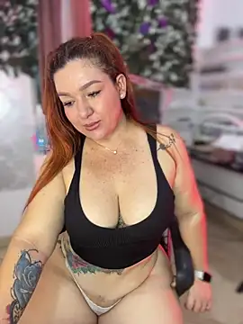 Snapshot of Bigass_curvy chatting on March 5, 2026, 8:49 pm Bigass curvy online show from March 5, 2026, 8:49 pm