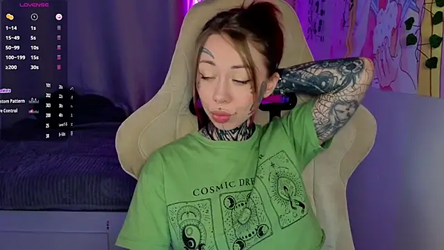 Snapshot of bunnykellyyy chatting on April 30, 2026, 6:09 am bunnykellyyy online show from April 30, 2026, 6:09 am