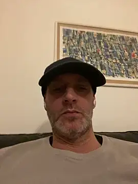 Snapshot of Maurinho3005 chatting on March 26, 2026, 11:10 pm Maurinho3005 online show from March 26, 2026, 11:10 pm