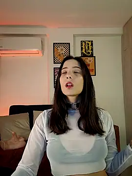 mishelkrave  online show from October 18, 2025, 1:08 am