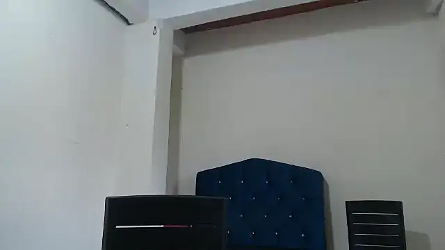 Karla lovely online show from November 7, 2025, 1:55 pm