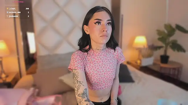 Megan DH online show from September 10, 2025, 12:49 pm