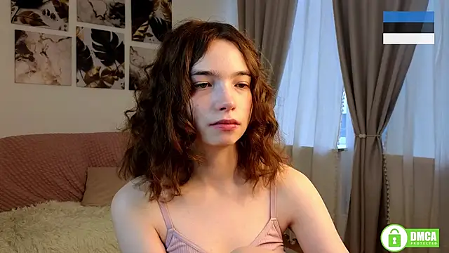 Evi Brook online show from November 3, 2025, 11:55 am