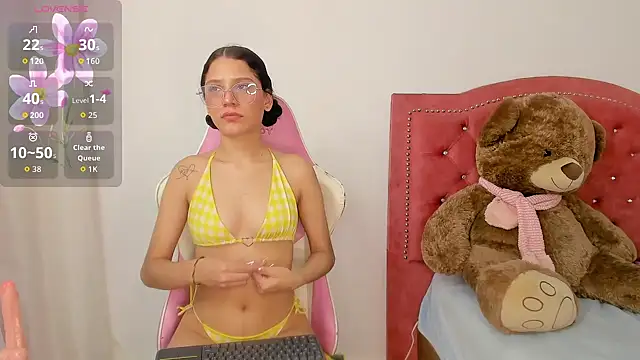 Nataly evans18 online show from September 12, 2025, 1:38 am