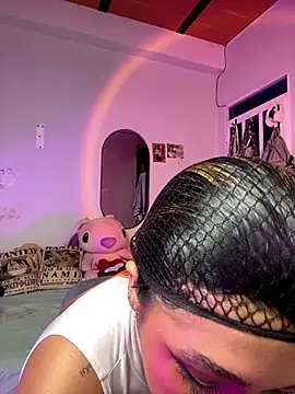 emilysofiia online show from September 18, 2025, 11:07 pm