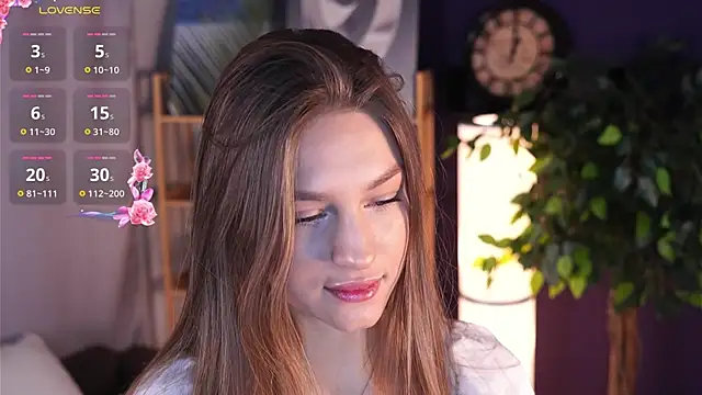 LornaBlacknall online show from November 7, 2025, 4:18 pm