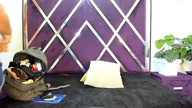 Snapshot of arielasm chatting on July 15, 2026, 11:48 am arielasm online show from July 15, 2026, 11:48 am