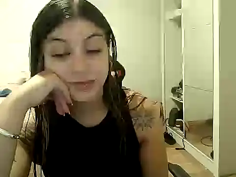 Becca B online show from March 4, 2026, 9:43 pm