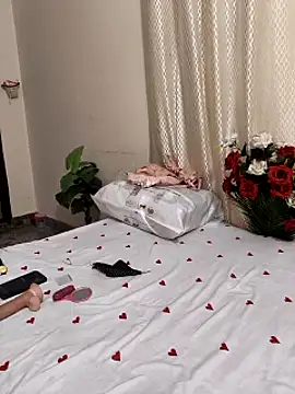 Shalu G online show from November 27, 2025, 1:46 pm