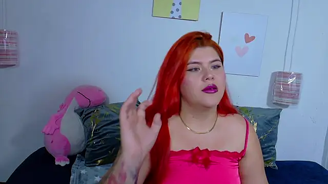 Snapshot of thewoman_subservient chatting on September 19, 2025, 12:02 am thewoman subservient online show from September 19, 2025, 12:02 am