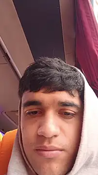 juanfritaa21 online show from June 3, 2026, 6:02 pm