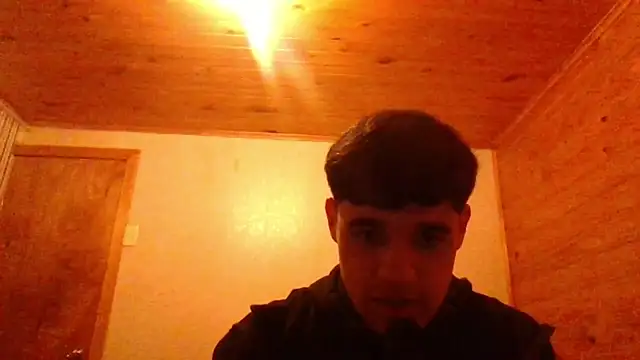 juanfritaa21 online show from July 16, 2026, 1:44 am