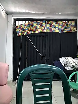 dayana2021 online show from October 6, 2025, 8:28 pm