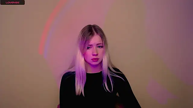 AliceHotty  online show from October 1, 2025, 11:16 am