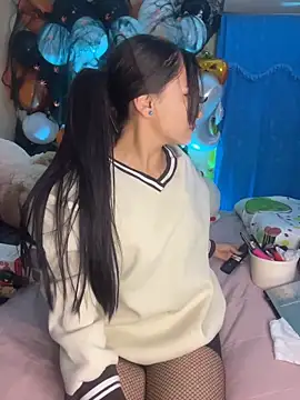 Snapshot of MiaRousexxx_ chatting on November 1, 2025, 6:26 am MiaRousexxx online show from November 1, 2025, 6:26 am