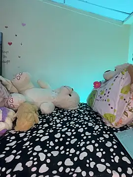 MiaRousexxx  online show from November 16, 2025, 1:00 am