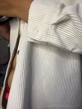 MiaRousexxx  online show from December 14, 2025, 12:05 am