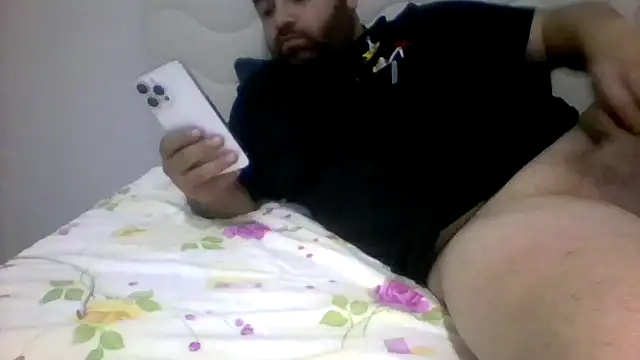 hardick582 online show from October 11, 2025, 9:46 pm