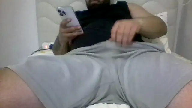 hardick582 online show from November 2, 2025, 9:50 pm