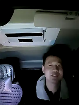 huanhuanaaaaa online show from February 25, 2026, 1:10 pm