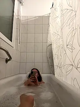 Emilia Mausi online show from January 12, 2026, 8:03 pm