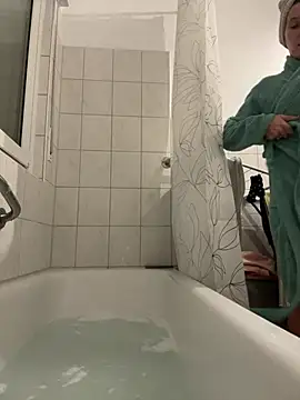 Emilia Mausi online show from March 12, 2026, 8:26 pm