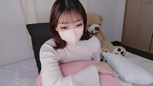 Snapshot of Rina_72 chatting on December 14, 2025, 12:21 pm Rina 72 online show from December 14, 2025, 12:21 pm