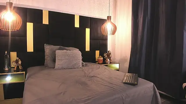 Snapshot of Lucio__Fox chatting on February 13, 2026, 11:39 am Lucio Fox online show from February 13, 2026, 11:39 am