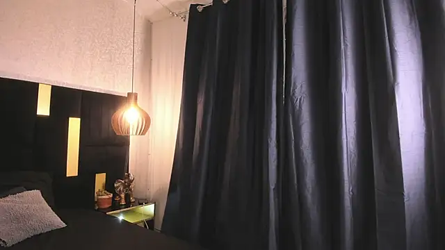 Snapshot of Lucio__Fox chatting on February 18, 2026, 11:50 am Lucio Fox online show from February 18, 2026, 11:50 am