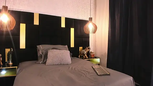 Snapshot of Lucio__Fox chatting on February 25, 2026, 11:53 am Lucio Fox online show from February 25, 2026, 11:53 am