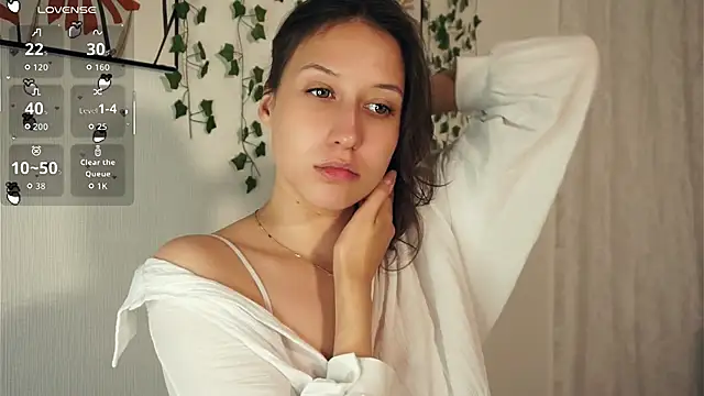 BeckyBurgh online show from September 16, 2025, 6:42 pm