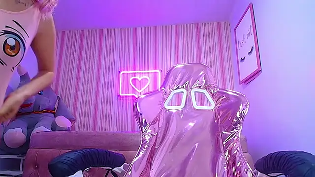 Rainbowlover ch online show from September 19, 2025, 10:05 am