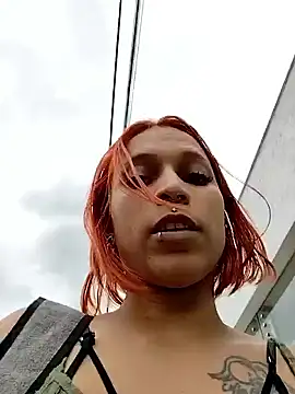 Snapshot of Zoe73_ chatting on October 1, 2025, 7:20 pm Zoe73 online show from October 1, 2025, 7:20 pm