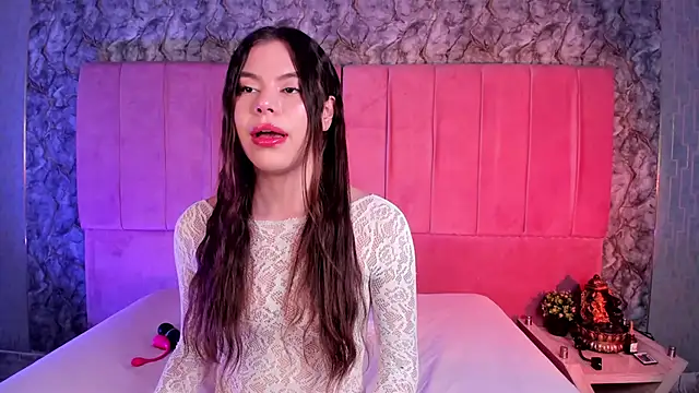 IrinaMonroee online show from November 6, 2025, 12:55 am