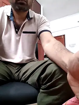 Snapshot of hairysub_india@xh chatting on October 24, 2025, 10:00 am hairysub indiaxh online show from October 24, 2025, 10:00 am