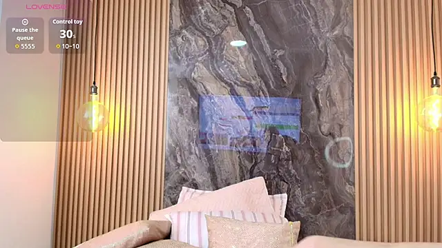 Alana-Jones online show from October 31, 2025, 1:45 pm