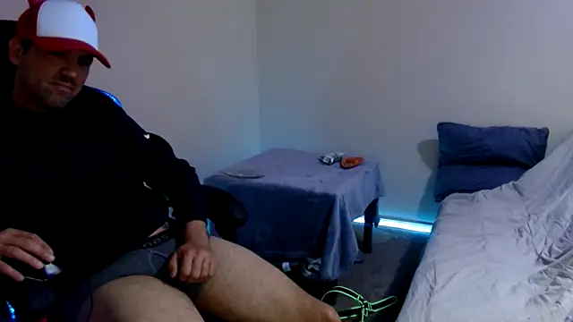 Snapshot of TypicalDepot5 chatting on November 15, 2025, 3:30 pm TypicalDepot5 online show from November 15, 2025, 3:30 pm