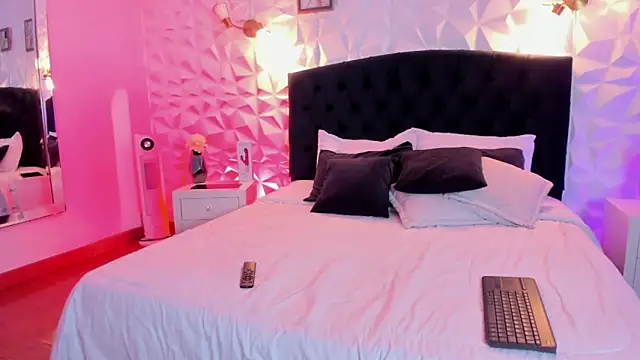 VeroHands online show from November 5, 2025, 11:10 am