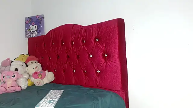 Snapshot of Akito_Very_Dirty chatting on September 22, 2025, 10:34 pm Akito Very Dirty online show from September 22, 2025, 10:34 pm