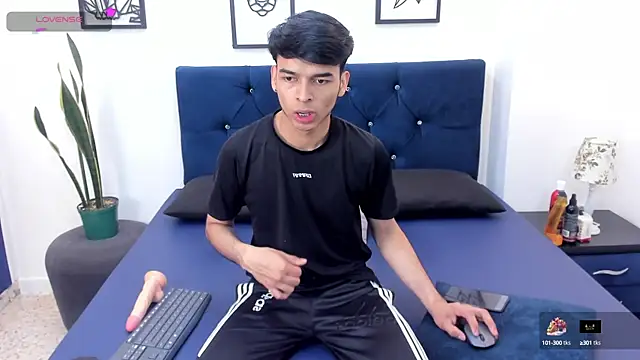 OnlyJos online show from September 11, 2025, 8:31 pm