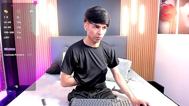 OnlyJos online show from November 6, 2025, 7:59 pm