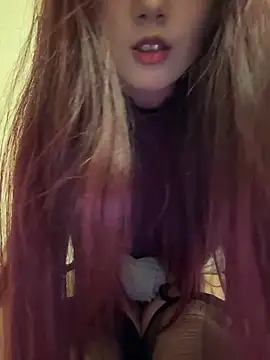 mimi9420 online show from October 14, 2025, 3:46 pm