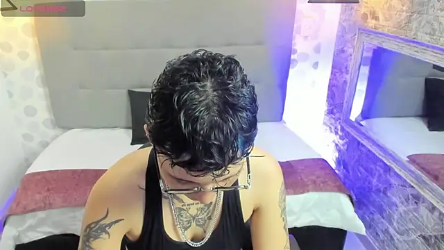 Snapshot of emahills__axelrose chatting on September 30, 2025, 7:08 pm emahills axelrose online show from September 30, 2025, 7:08 pm