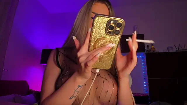 Snapshot of SerraVondeee chatting on January 31, 2026, 9:02 pm SerraVondeee online show from January 31, 2026, 9:02 pm