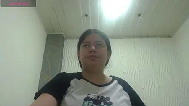 Snapshot of greiccy_20 chatting on September 15, 2025, 8:09 pm greiccy 20 online show from September 15, 2025, 8:09 pm