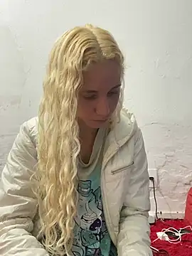 Bruna551 online show from March 11, 2026, 1:22 am